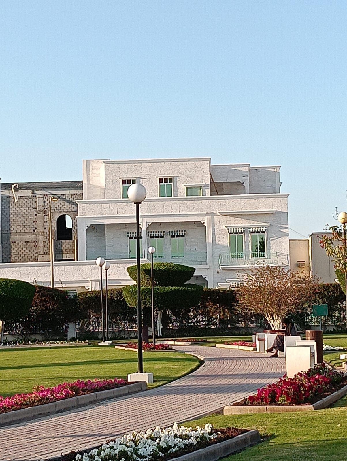 فيلا سكنية 8 غرف نوم للبيع في الريان الجديد