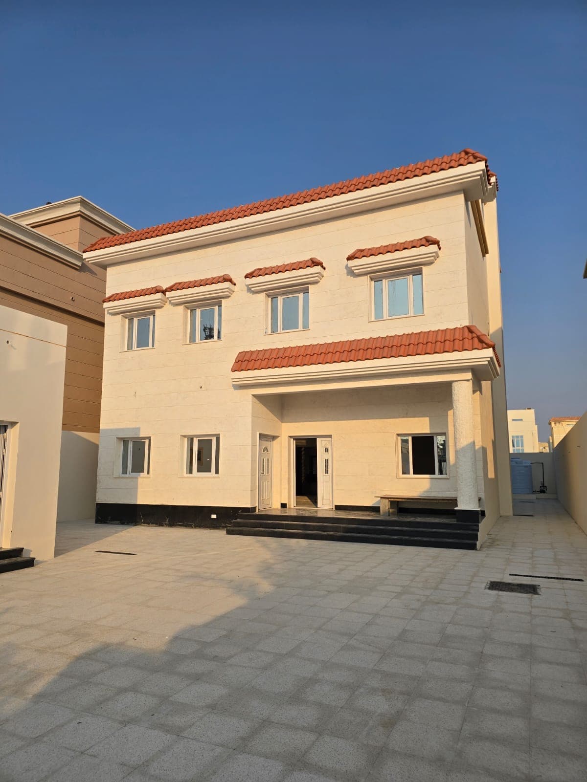 فيلا سكنية 7 غرف نوم للبيع في الصخامة